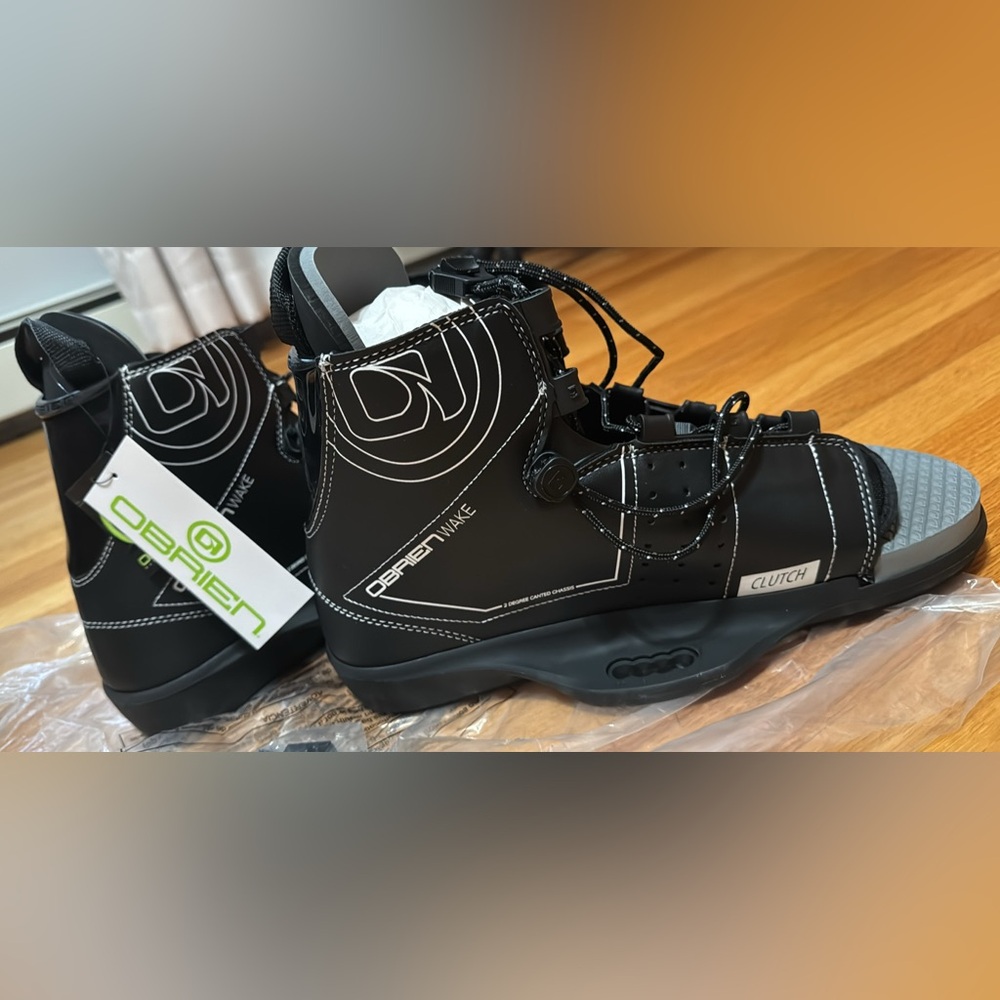 O'Brien Black Wakeboard Bindings